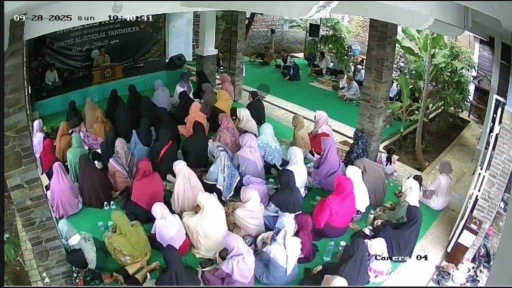 Menghidupkan Cinta Rosul di Setiap Bulan; Majlis Bulanan Pesantren Al-Istiqlal Tanimulya Indah(Bersama Ustadz Naimul Akmal dan Ustadz Sandra)