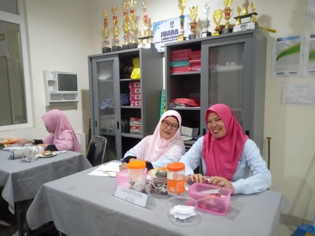 Kegiatan Rutin Posyandu ILP ASTER RW.15 Tanimulya Indah : Wujud Nyata Kepedulian Kesehatan Masyarakat