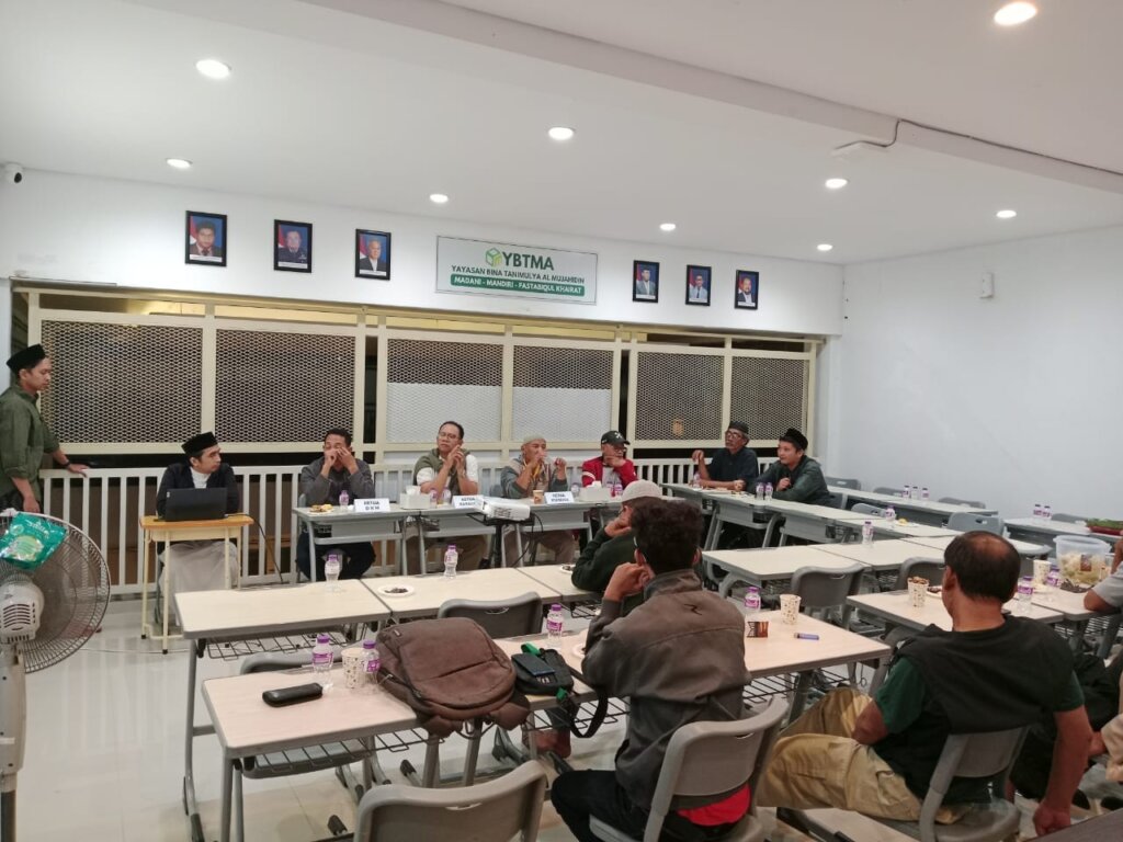 Terimakasih H. Dadan Supardan, Selamat Mengemban Amanah Ustadz M. Imam Fadhlurrohman: Rapat Pergantian Pengurus AJPU YBTMA Periode 2025–2030 Berlangsung Khidmat dan Penuh Harapan Baru