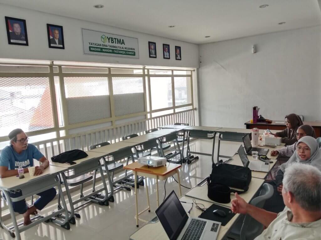 Review RAKS dan Program BOS TK Al Hikmah – PAUD Aster – Day Care Little Aster : Sebagai Wujud Transparansi dan Akuntabilitas Pengelolaan Pendidikan YBTMA