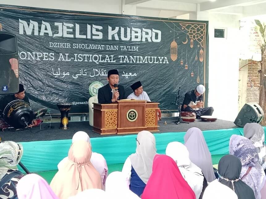 Majelis Qubro Pesantren Tanimulya Indah Ma’had Al-Istiqlal : Menguatkan Makna Aqiqah dalam Membangun Generasi Berakhlak