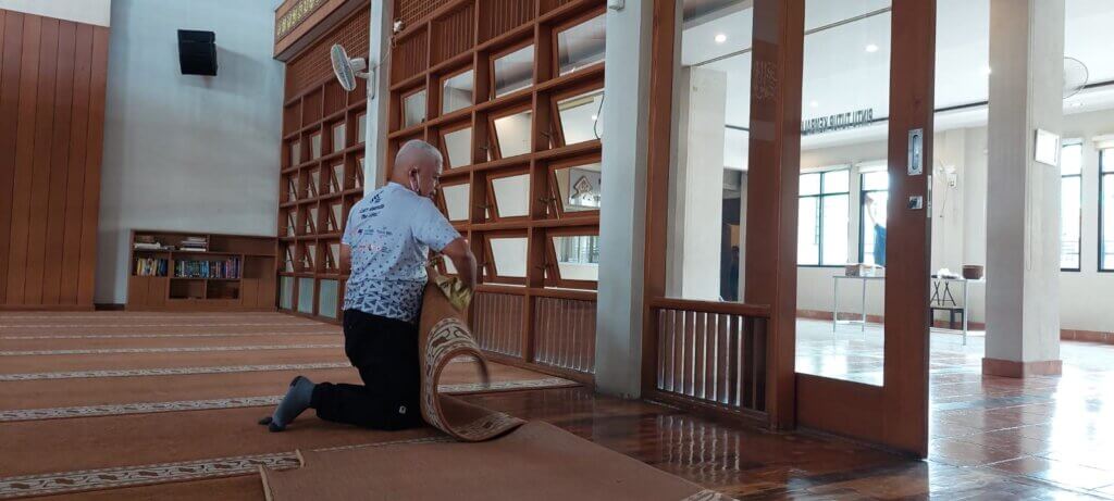 Raih Keberkahan Menyambut Ramadhan – Kerja Bakti Pengurus DKM dan Jamaah Mesjid Al Mujahidin RW 15 Tanimulya Indah Sambut Ramadhan 1447 H