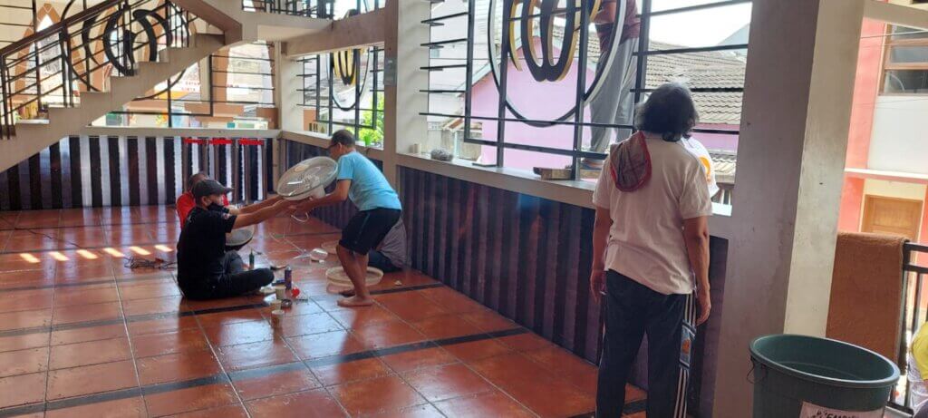 Raih Keberkahan Menyambut Ramadhan – Kerja Bakti Pengurus DKM dan Jamaah Mesjid Al Mujahidin RW 15 Tanimulya Indah Sambut Ramadhan 1447 H