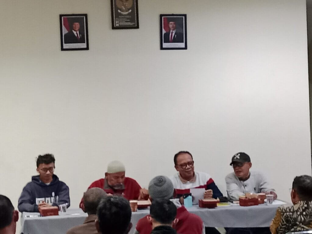 Rapat Persiapan Panitia Pemilihan Ketua RW.15 Tanimulya Periode 2026–2031 – Cermin Demokrasi, Transfaransi dan Kebersamaan Pengurus & Warga Mewujudkan TMI Madani, Mandiri dan Fastabiqul Khairat